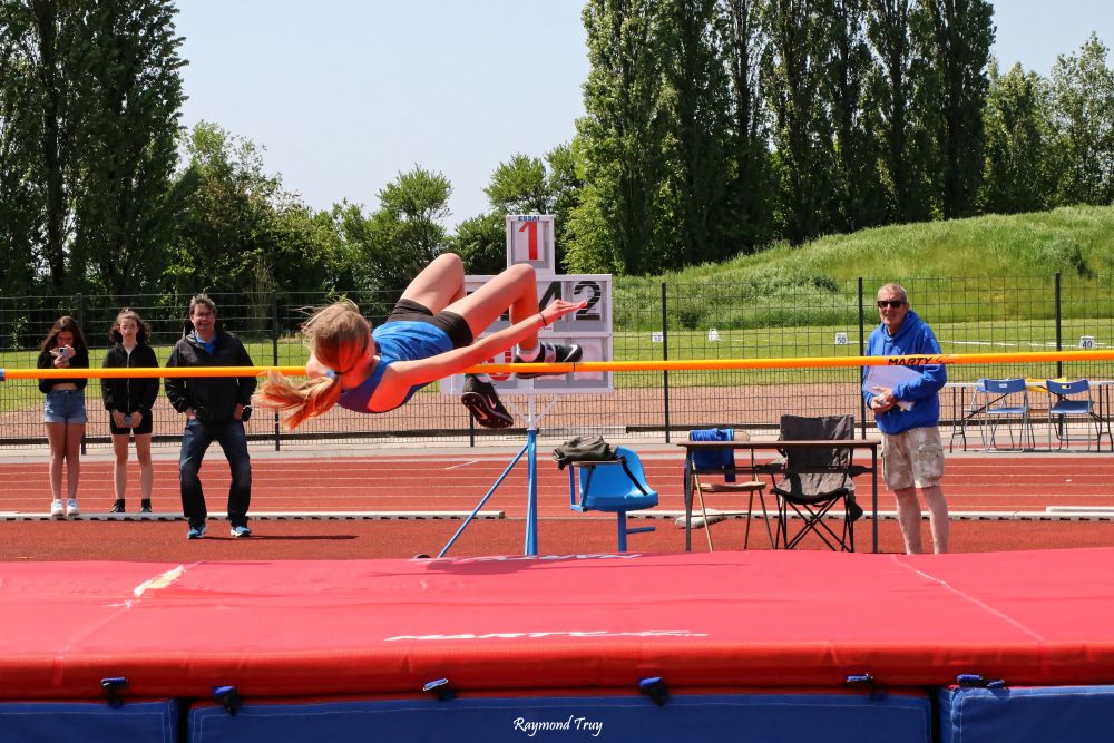 Meeting de saut en hauteur UCA Caudry